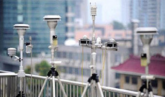 提供專業(yè)的數(shù)據(jù)管理方案，以保證公司數(shù)據(jù)安全